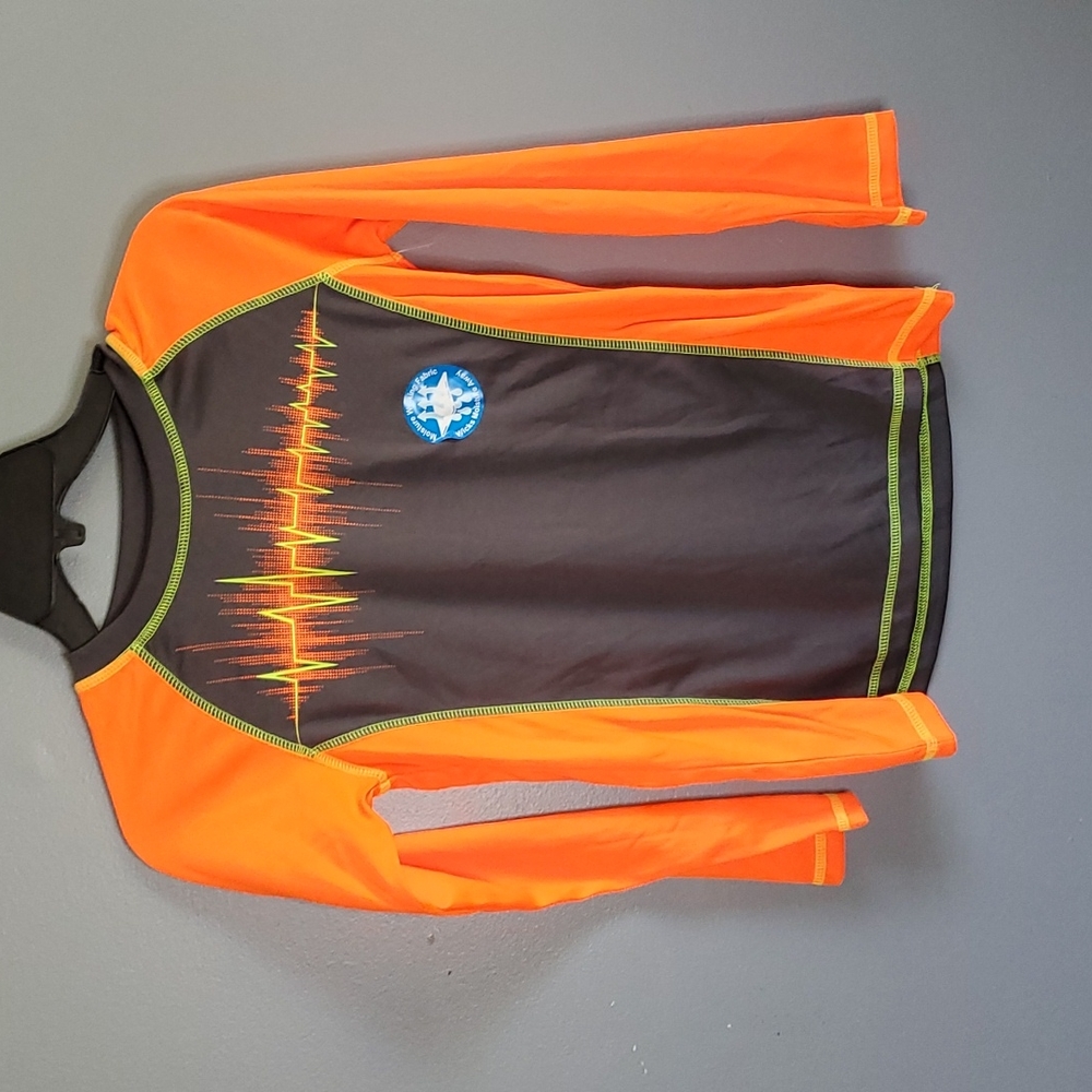 OT Sport moisture wicking long-sleeve shirt M 8/10